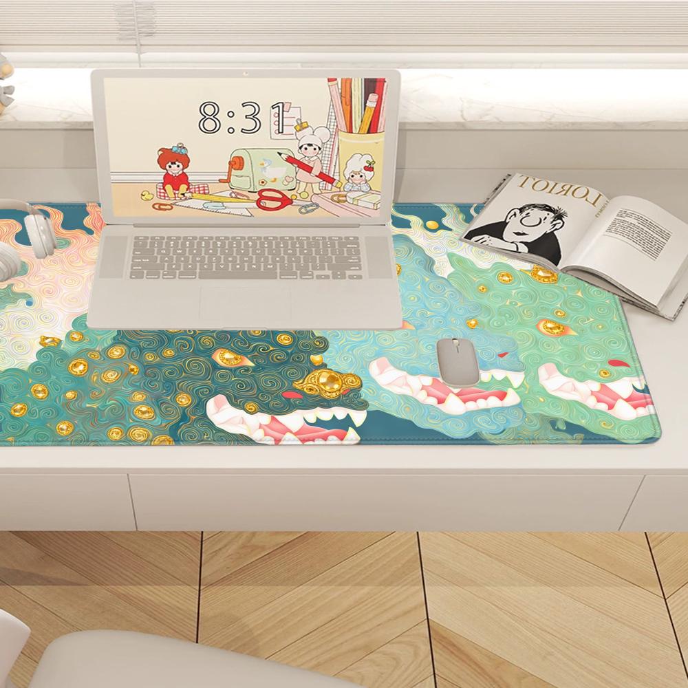 HYBXAXC Mythic Dragon Desk Mat - Desk Setup Workspace recension och pris